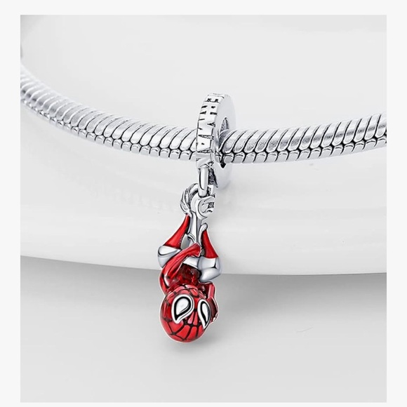 Pandora Spiderman Charm - Picture 3 of 4